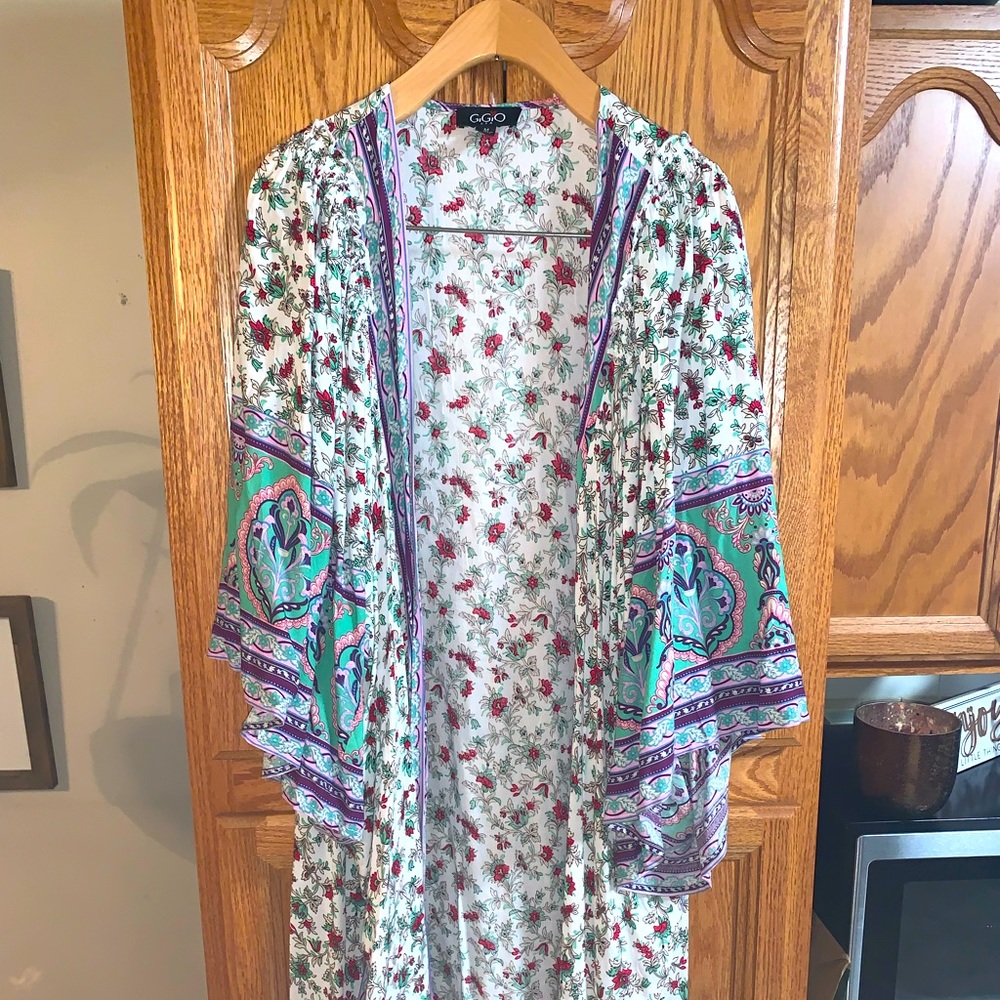Gigio Emerald coast floor length kimono 👘
